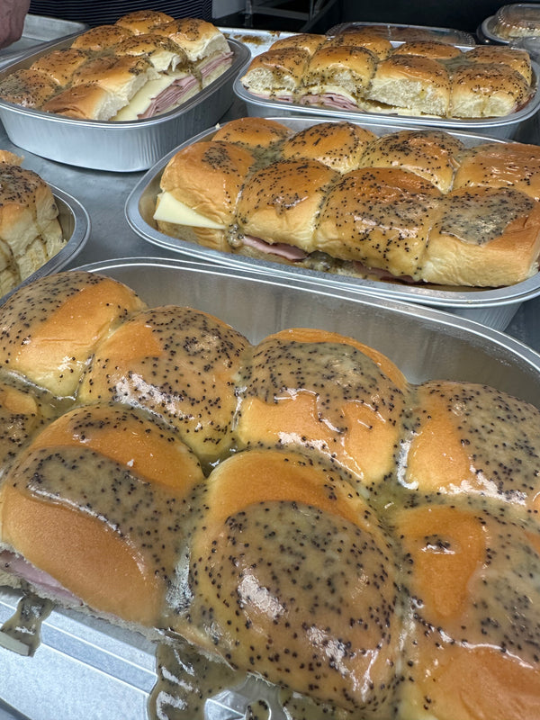 Poppyseed Ham and Swiss Sliders (8 ct)