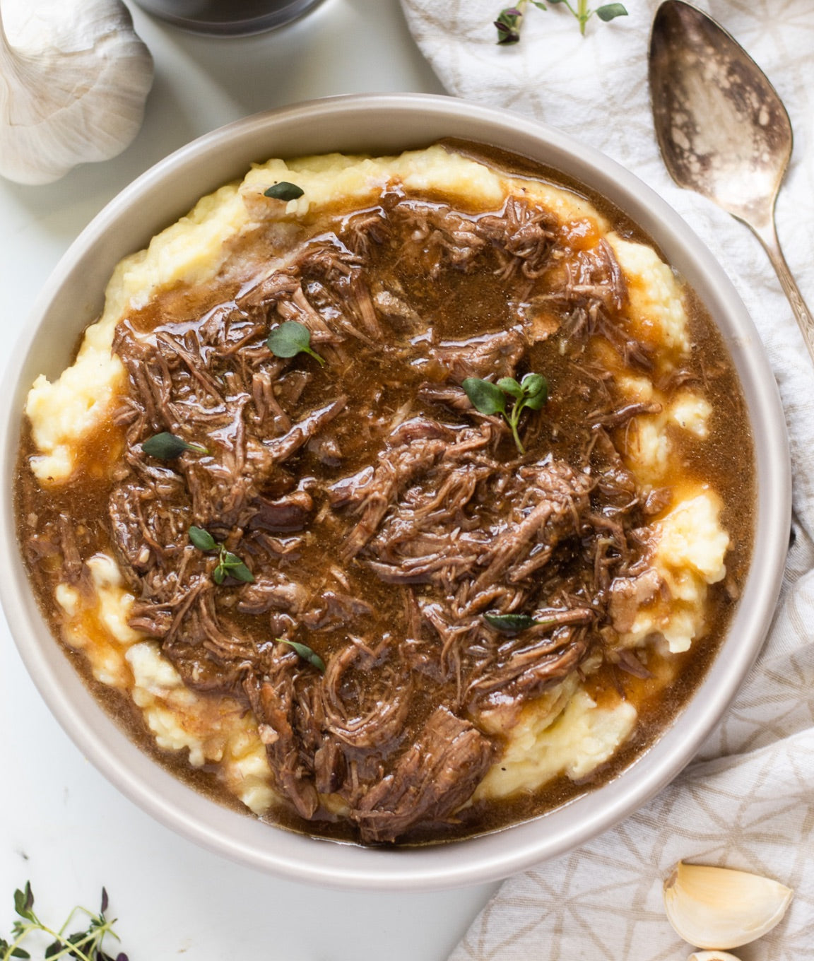 Beef Roast with Creamed Potatoes